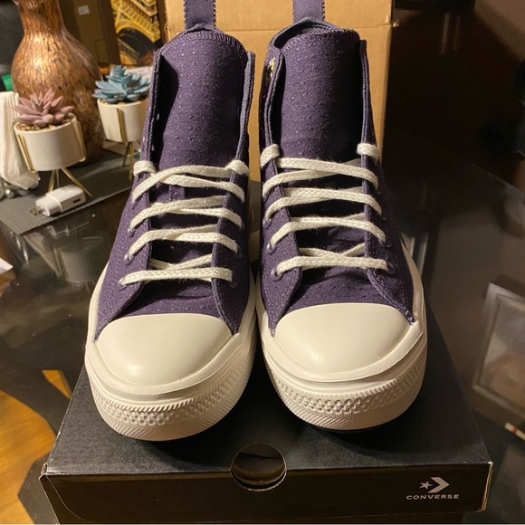 NWT Converse High Top Platform Sneakers - Picture 8 of 8